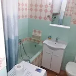 شقة Ema