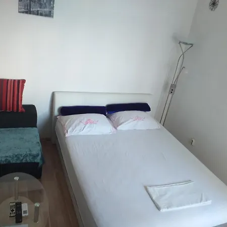 Ema Apartament *